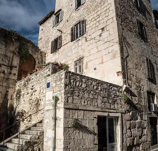 Split Central شقة سبليت